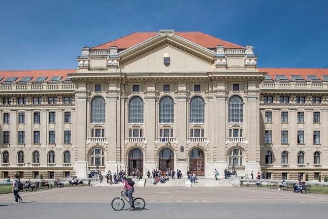 10 Reasons why you should study at the University of Debrecen